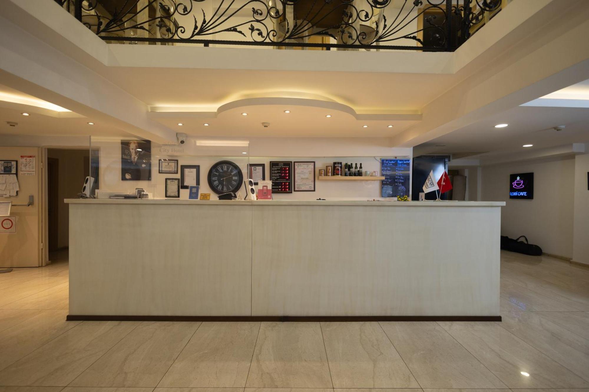 Mb City Hotel Esmirna Exterior foto