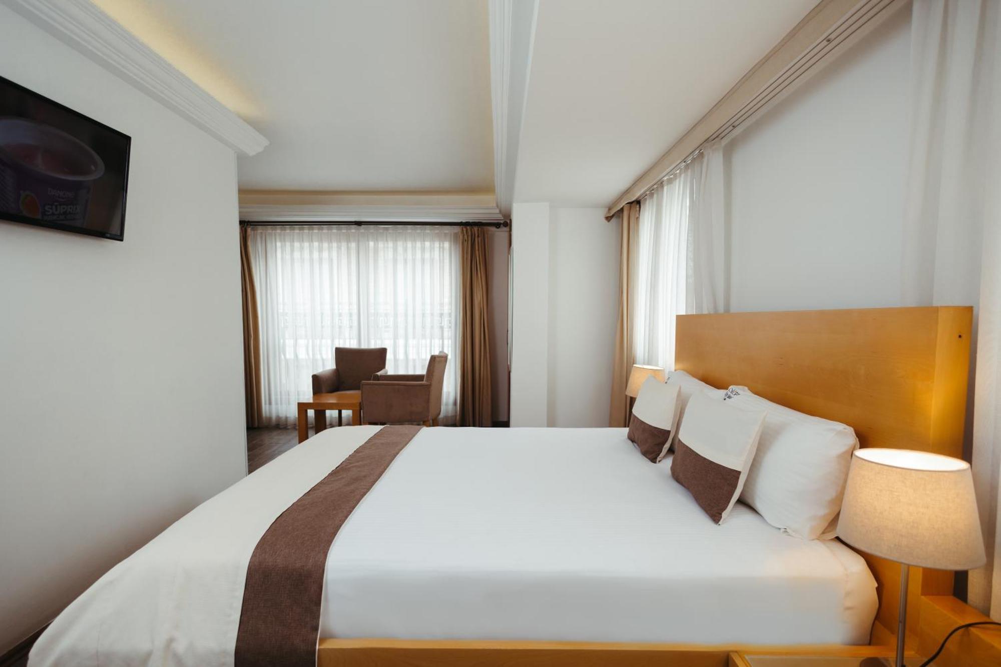 Mb City Hotel Esmirna Exterior foto